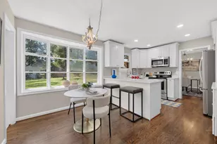 5502 Kings Park Dr, Springfield, VA 22151 - Photo 10