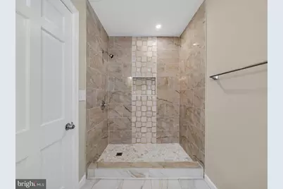 5502 Kings Park Drive, Springfield, VA 22151 - Photo 12