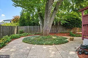 1603 Simmons Dr, McLean, VA 22101 - Photo 52
