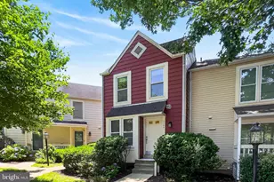 1769 Whisperhill Dr, Reston, VA 20194 - Photo 2