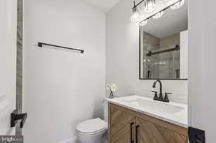 9662 Westport Ln, Burke, VA 22015 - Photo 18