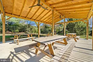 9662 Westport Ln, Burke, VA 22015 - Photo 28