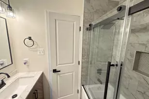 9662 Westport Ln, Burke, VA 22015 - Photo 10