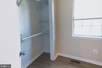 4048 Spring Run Court, Chantilly, VA 20151 - Photo 10