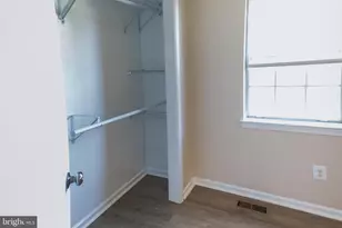 4048 Spring Run Ct, Chantilly, VA 20151 - Photo 10