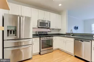 2504 Logan Wood Dr, Herndon, VA 20171 - Photo 24