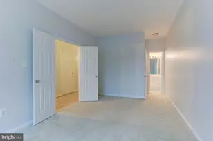 2504 Logan Wood Dr, Herndon, VA 20171 - Photo 8