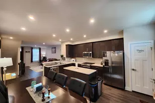 2626 Jetstream Rd, Herndon, VA 20171 - Photo 2