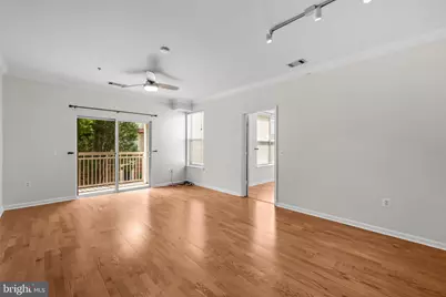 9486 Virginia Center Boulevard #218, Vienna, VA 22181 - Photo 10