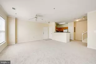 5115 Travis Edward Way, Centreville, VA 20120 - Photo 6
