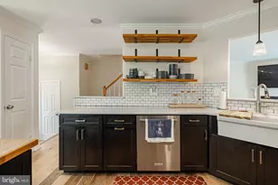 6700 Jenny Leigh Ct, Centreville, VA 20121 - Photo 1