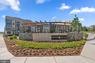 2 Aviation Pl, Herndon, VA 20171 - Photo 34