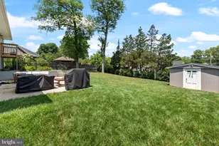 8114 Drayton Ln, Springfield, VA 22151 - Photo 34