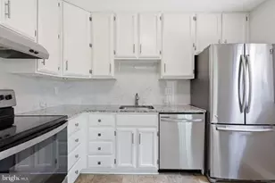 1211 Springtide Pl, Herndon, VA 20170 - Photo 10