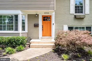 8709 Waterford Rd, Alexandria, VA 22308 - Photo 4