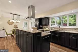 8709 Waterford Rd, Alexandria, VA 22308 - Photo 10