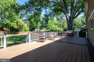 8709 Waterford Rd, Alexandria, VA 22308 - Photo 16
