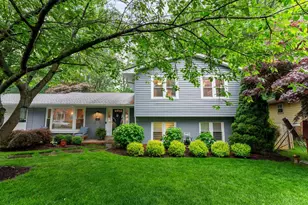 610 Kearney Ct SW, Vienna, VA 22180 - Photo 1