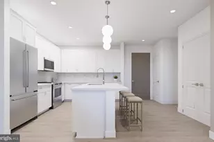 9550 Bastille St, Fairfax, VA 22031 - Photo 8