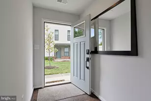 6261 Edsall Rd, Alexandria, VA 22312 - Photo 4