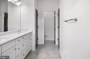 3806 Rainier Dr, Fairfax, VA 22033 - Photo 6