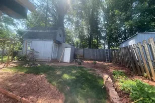 7225 Pine Dr, Annandale, VA 22003 - Photo 20