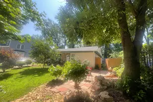 7225 Pine Dr, Annandale, VA 22003 - Photo 18