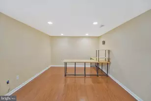 1914 Contralto Ct, Vienna, VA 22182 - Photo 48