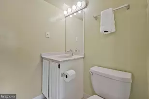 1914 Contralto Ct, Vienna, VA 22182 - Photo 46