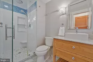 1914 Contralto Ct, Vienna, VA 22182 - Photo 34