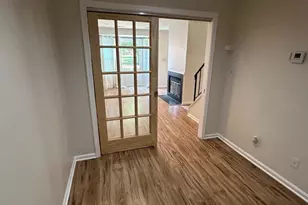 6001 Rabbit Ct, Centreville, VA 20121 - Photo 8