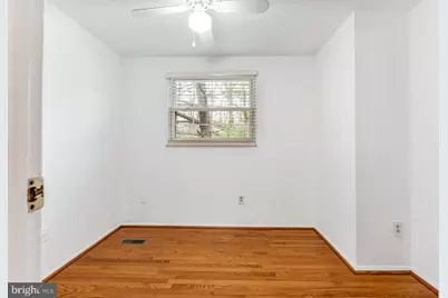 11562 Ivy Bush Court, Reston, VA 20191 - Photo 10