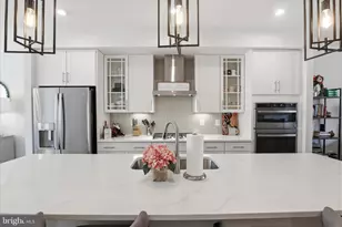 2861 Hokie Ln, Alexandria, VA 22306 - Photo 16