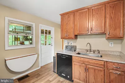3840 Pinewood Terrace, Falls Church, VA 22041 - Photo 6