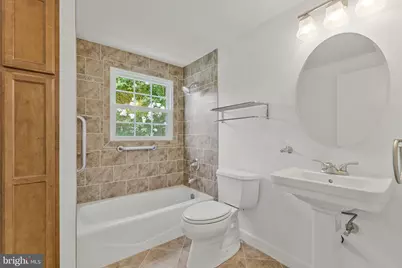 12805 Melvue Court, Fairfax, VA 22033 - Photo 20