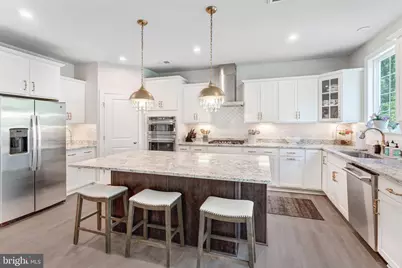 8934 Hubbard Way, Lorton, VA 22079 - Photo 14