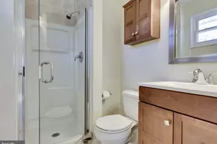 6014 Leewood Dr, Alexandria, VA 22310 - Photo 6