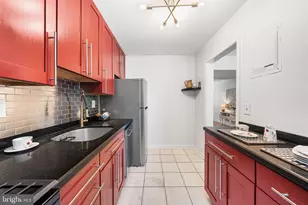 6617 E Wakefield Dr, Alexandria, VA 22307 - Photo 18