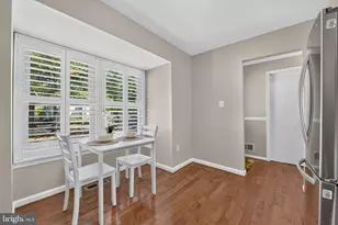 9696 Poindexter Ct, Burke, VA 22015 - Photo 12