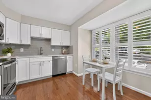 9696 Poindexter Ct, Burke, VA 22015 - Photo 10