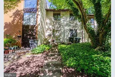 2455 Pyrenees Court, Reston, VA 20191 - Photo 2