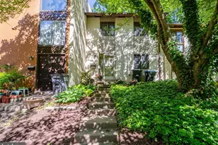 2455 Pyrenees Ct, Reston, VA 20191 - Photo 2