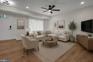 6372 Birch Leaf Ct, Burke, VA 22015 - Photo 2