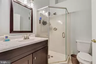 3956 Valley Ridge Dr, Fairfax, VA 22033 - Photo 16