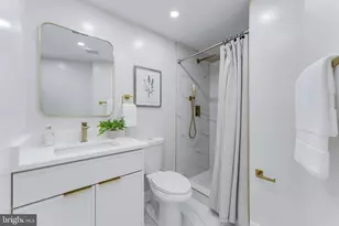 11213 Silentwood Ln, Reston, VA 20191 - Photo 26