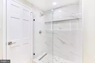 3705 George Mason Dr, Falls Church, VA 22041 - Photo 12