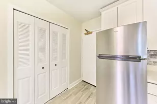 3705 George Mason Dr, Falls Church, VA 22041 - Photo 18
