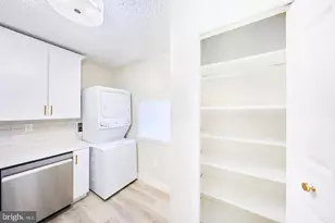 3701 S George Mason Dr, Falls Church, VA 22041 - Photo 12