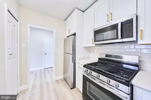 3701 S George Mason Dr, Falls Church, VA 22041 - Photo 10