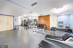 3701 S George Mason Dr, Falls Church, VA 22041 - Photo 32